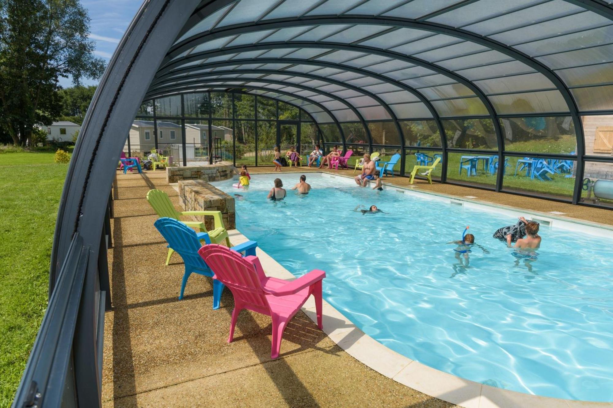 Le Domaine De Mesqueau Camping 4*