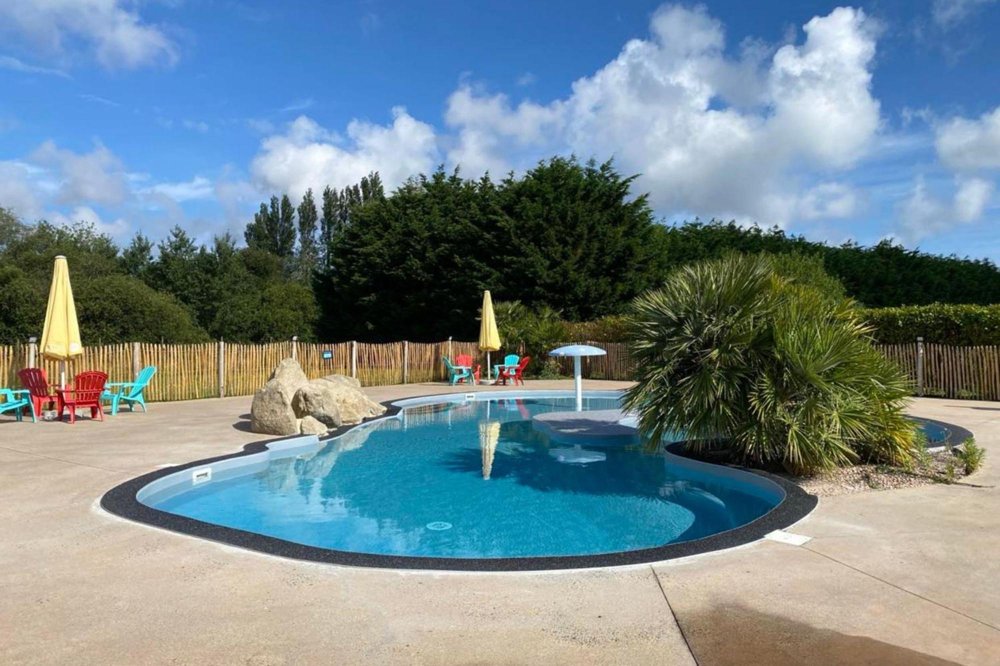 Le Domaine De Mesqueau Camping