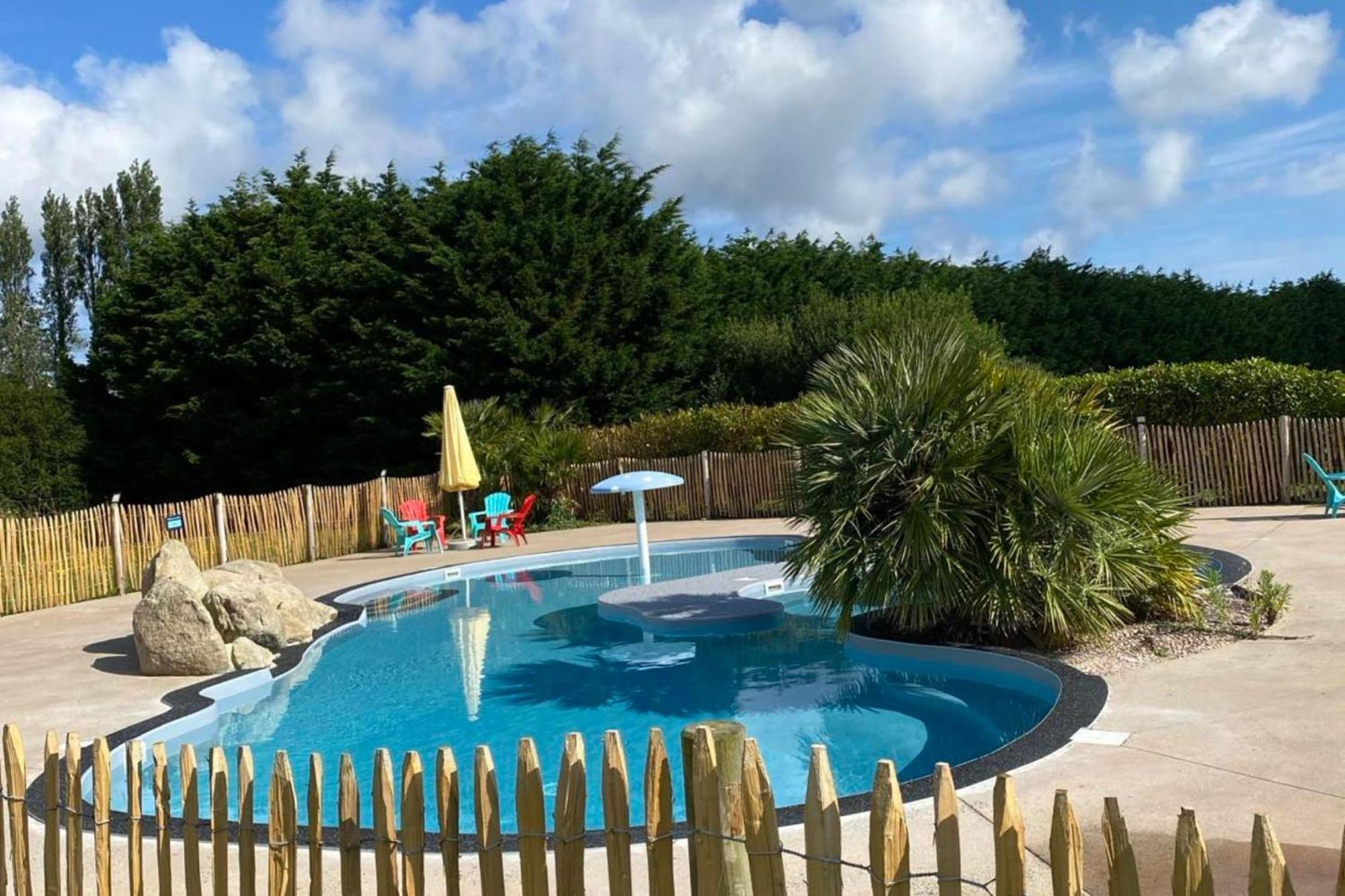 Camping Le Domaine De Mesqueau