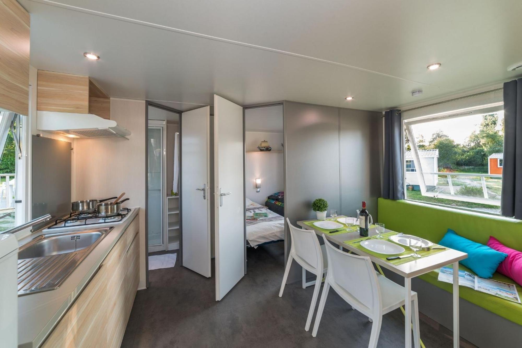 Le Domaine De Mesqueau Camping 4*